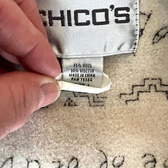 Chico’s Wool Blend Button Jacket Hieroglyphic Print Lining Brown Size 1 (M) - Picture 10 of 12